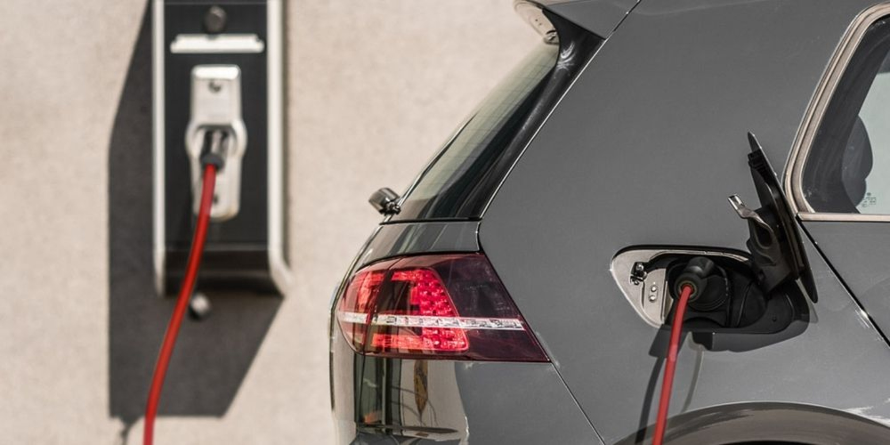 Schutz für E-Mobility bei Tamer Group in Nettelsee